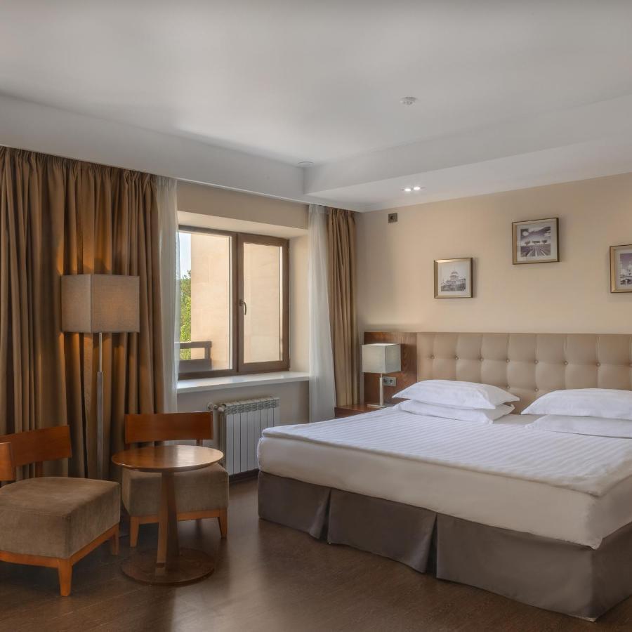 فندق Park House Barmashino المظهر الخارجي الصورة